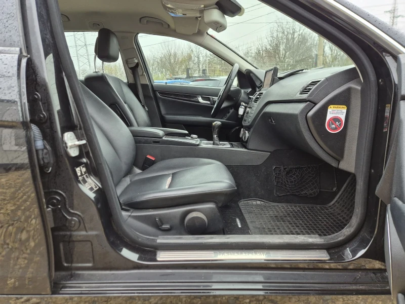 Mercedes-Benz C 250 CDI, снимка 9 - Автомобили и джипове - 52588559