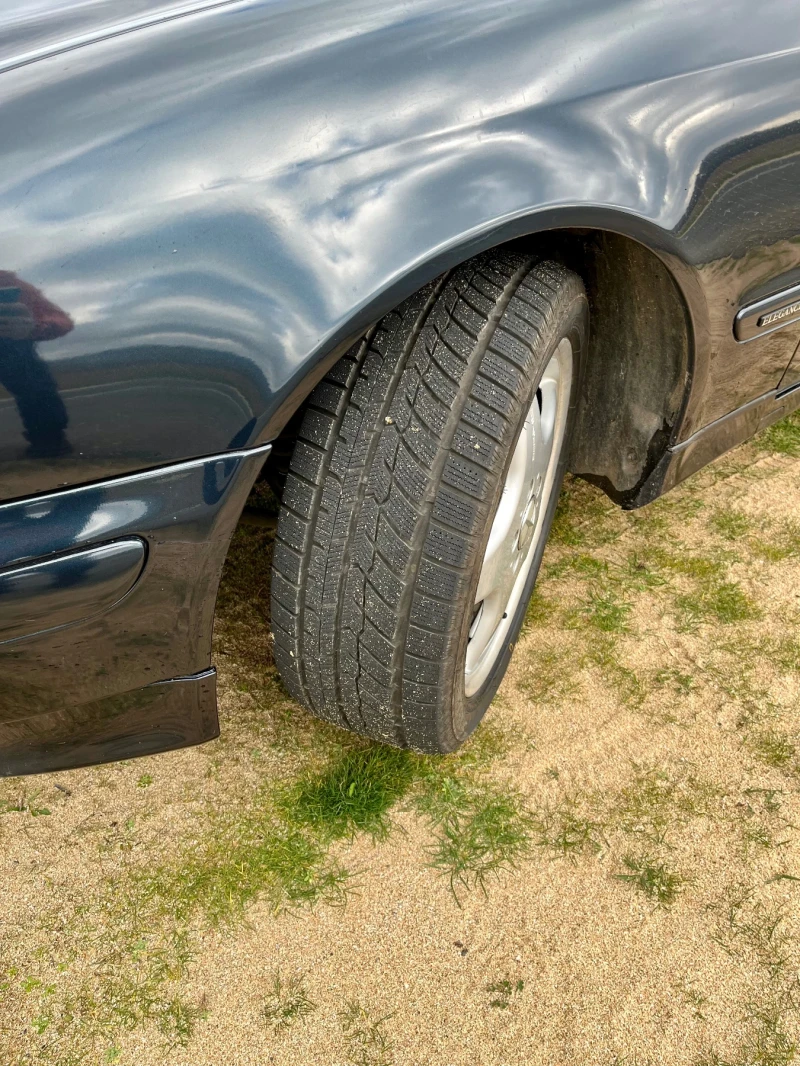 Mercedes-Benz CLK 200 Kompressor, снимка 8 - Автомобили и джипове - 52708630