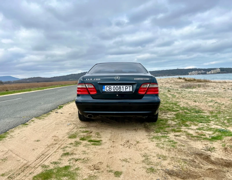 Mercedes-Benz CLK 200 Kompressor, снимка 4 - Автомобили и джипове - 52708630