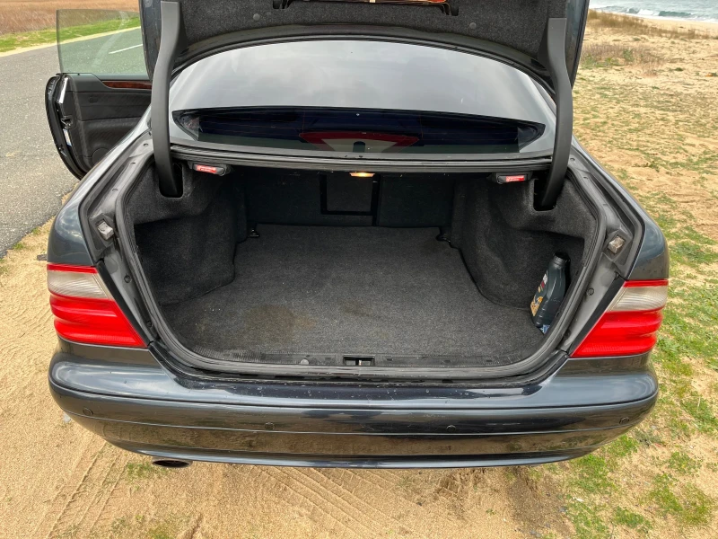 Mercedes-Benz CLK 200 Kompressor, снимка 7 - Автомобили и джипове - 52708630