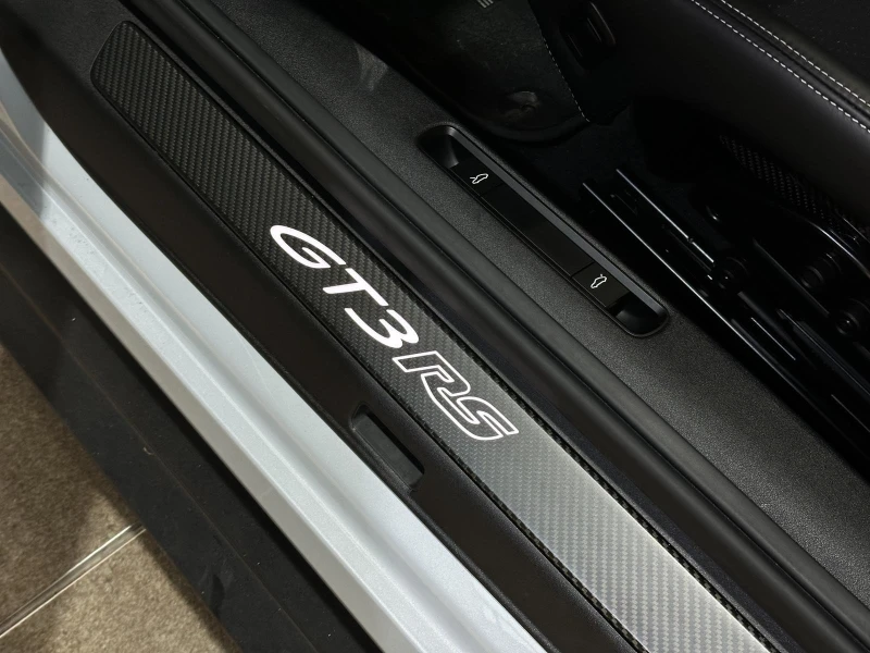 Porsche 911 992 GT3 RS/GT3 CUP/CARBON/SPORT CHRONO/LIFT/, снимка 10 - Автомобили и джипове - 53241307
