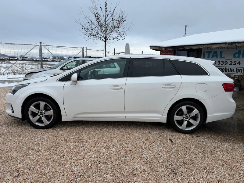 Toyota Avensis 2.2d4d. 150к.с. Executive Keylees Go !!!, снимка 4 - Автомобили и джипове - 53373311