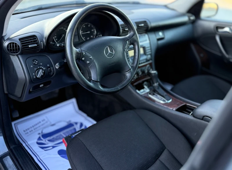 Mercedes-Benz C 220 FACELIFT* 150КС* АВТОМАТ* МУЛТИВОЛАН* АВТОПИЛОТ* П, снимка 7 - Автомобили и джипове - 53585302