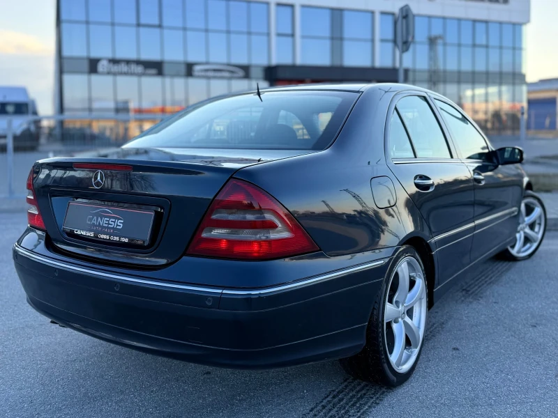 Mercedes-Benz C 220 FACELIFT* 150КС* АВТОМАТ* МУЛТИВОЛАН* АВТОПИЛОТ* П, снимка 4 - Автомобили и джипове - 53585302
