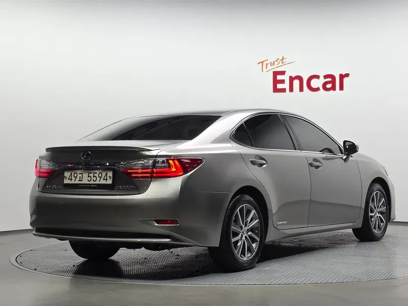 Lexus ES 300 H SUPREME/FULL/�������/KEYLESS | Mobile.bg � ����������� 2