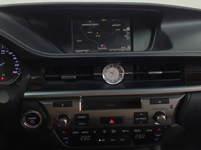 Lexus ES 300 H SUPREME/FULL/�������/KEYLESS | Mobile.bg � ����������� 14