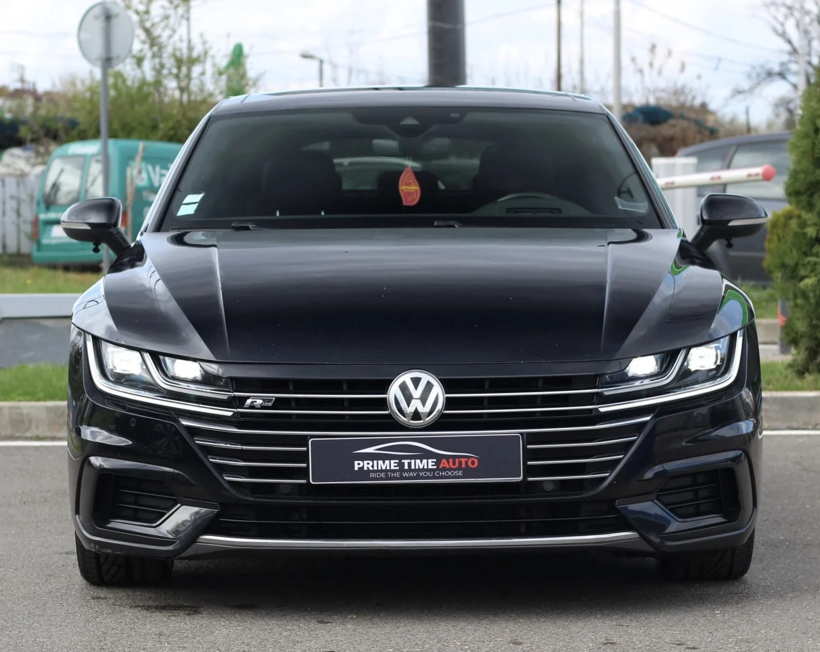 VW Arteon R-Line/ Panorama/ LED/ Digital/ Hed up/ Keyless/F1, снимка 1