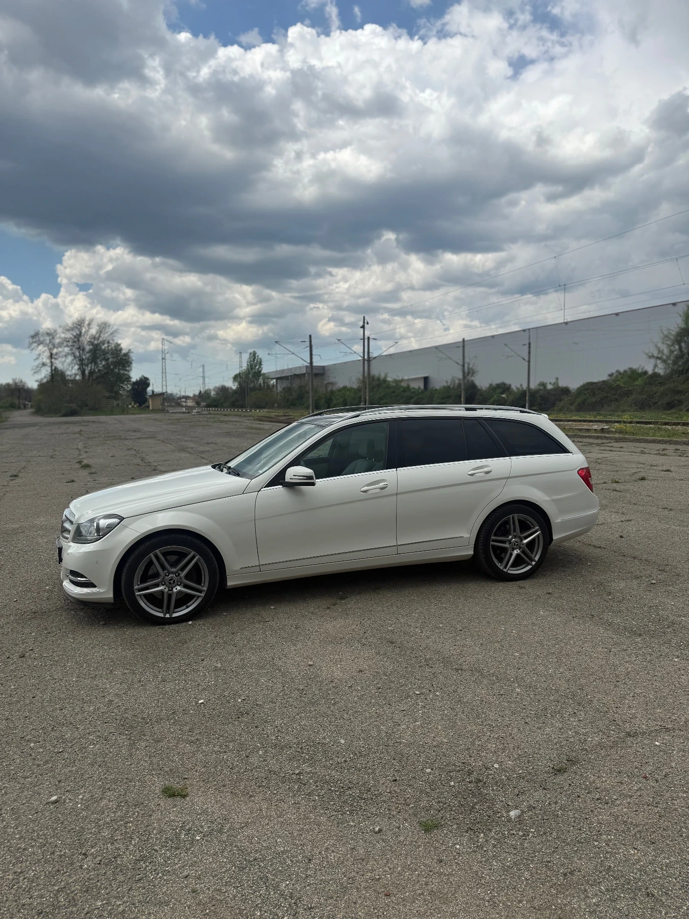 Mercedes-Benz C 350  - изображение 2