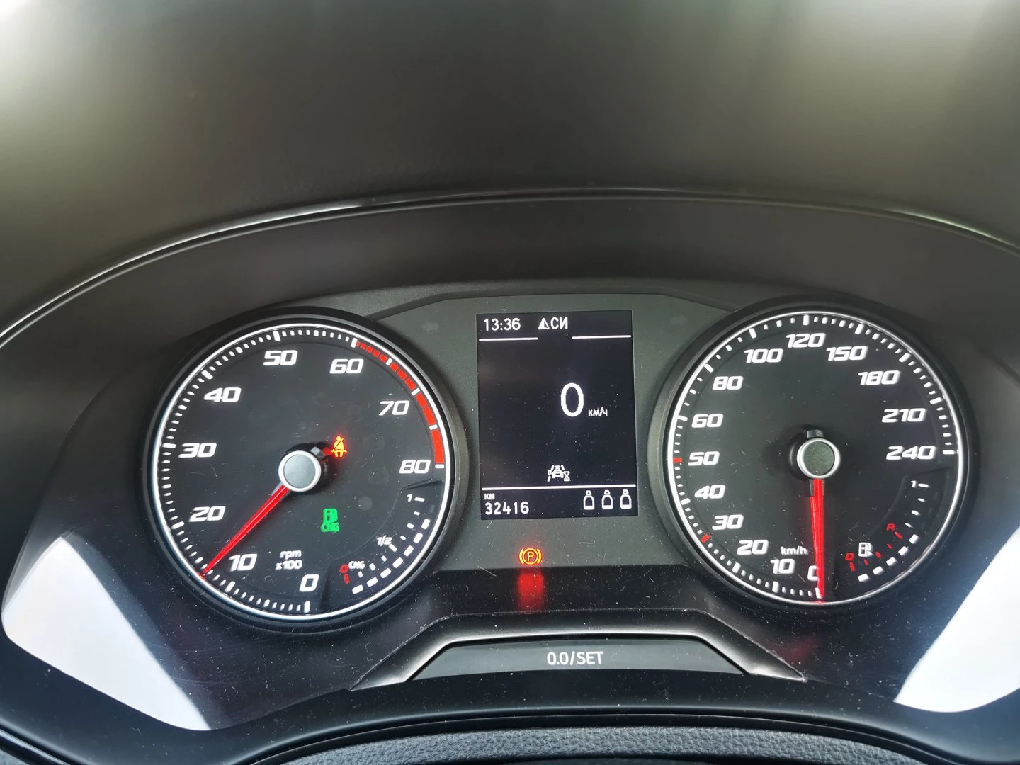 Seat Ibiza 1.0 TGI - изображение 10