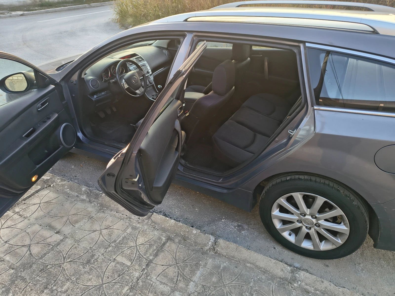 Mazda 6 2.0 D - изображение 8