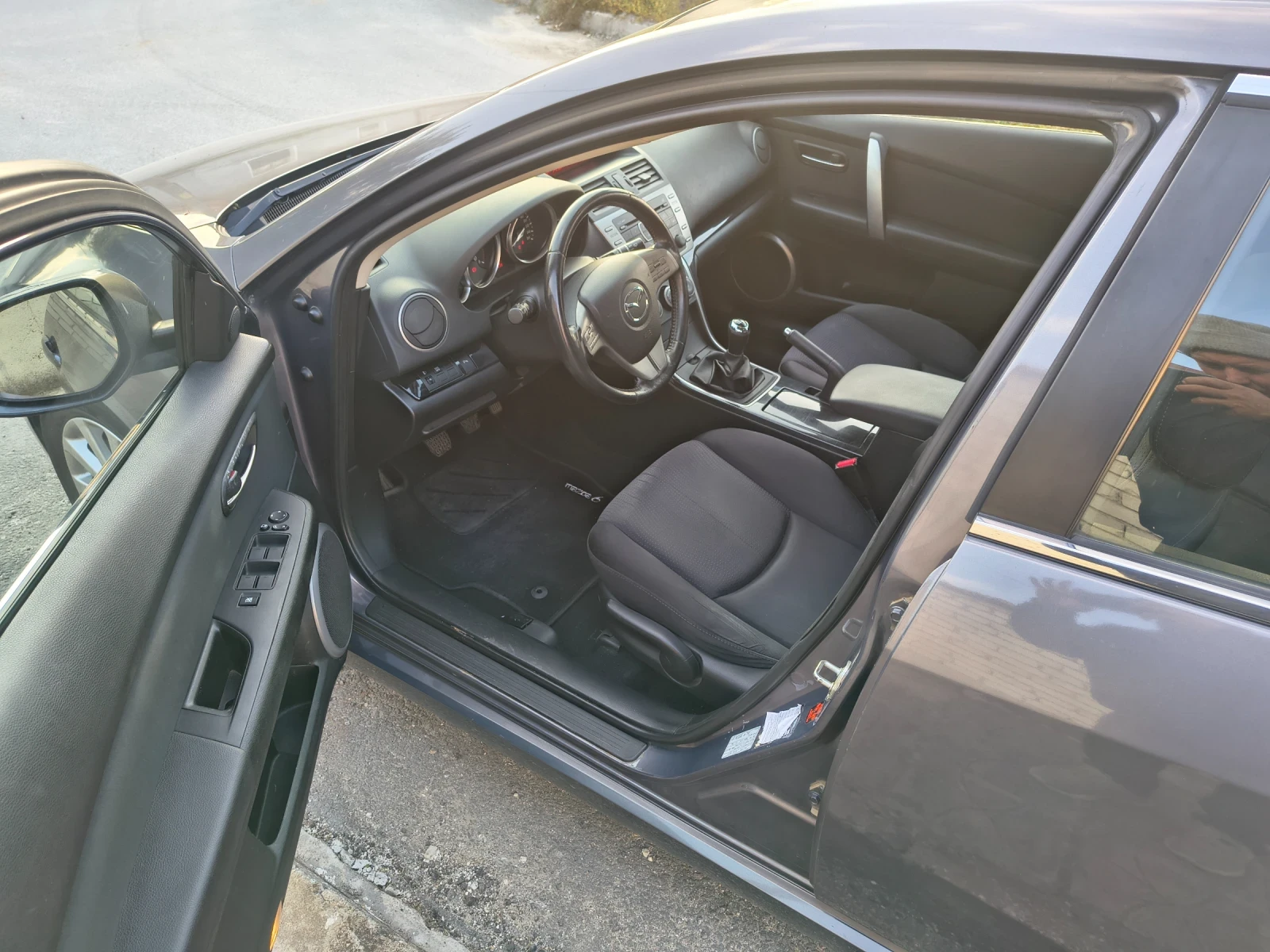 Mazda 6 2.0 D - изображение 4