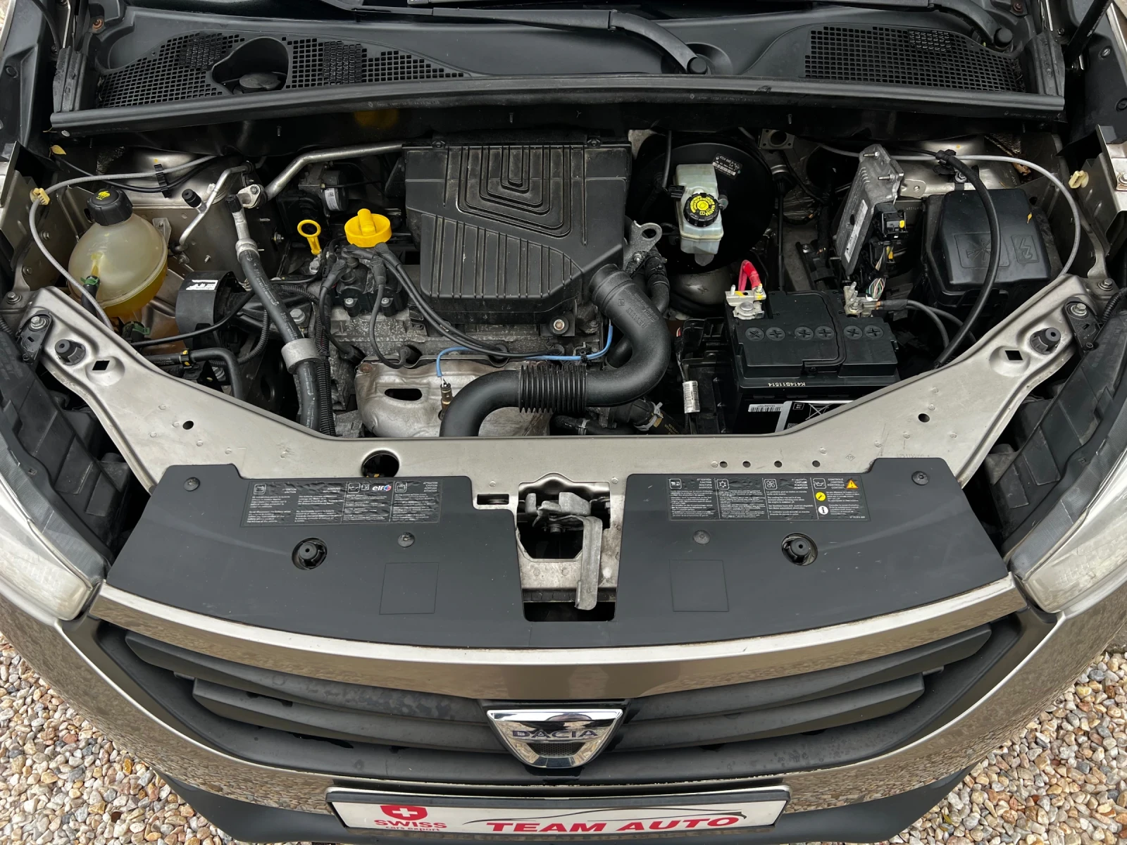 Dacia Lodgy 1.6i SWISS EDITION 180000KM | Mobile.bg   16