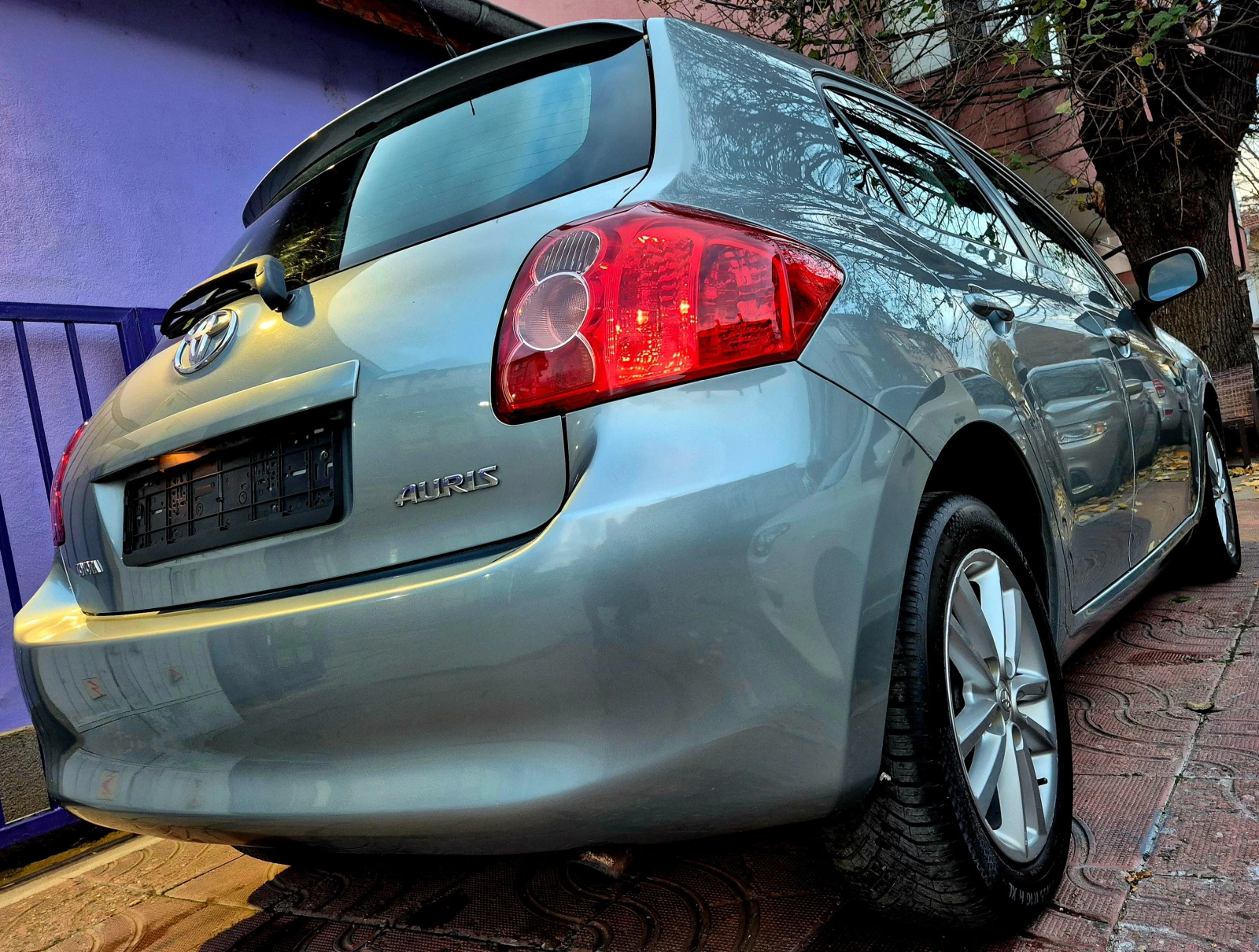 Toyota Auris 1.6i-6speed-верига-japan - изображение 3