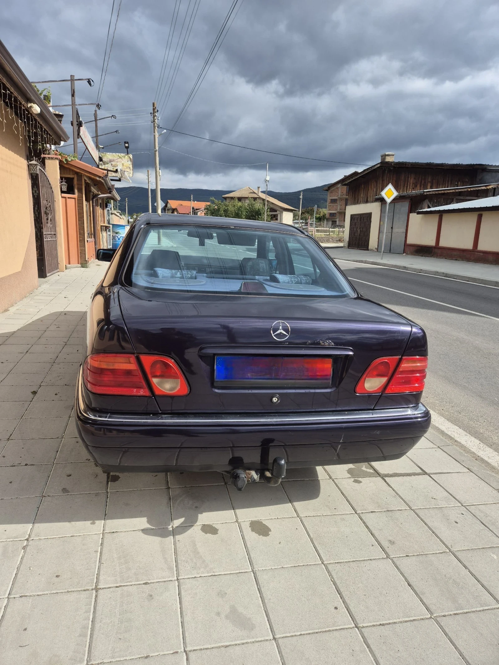 Mercedes-Benz E 300 | Mobile.bg � ����������� 7