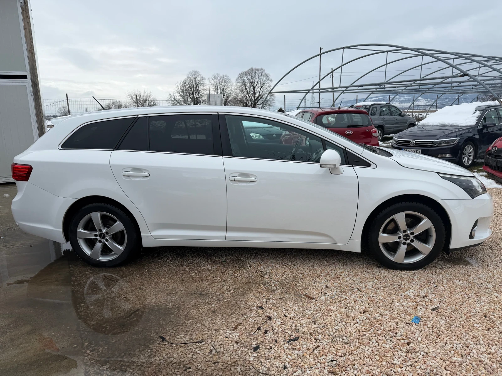 Toyota Avensis 2.2d4d. 150к.с. Executive Keylees Go !!! - изображение 5