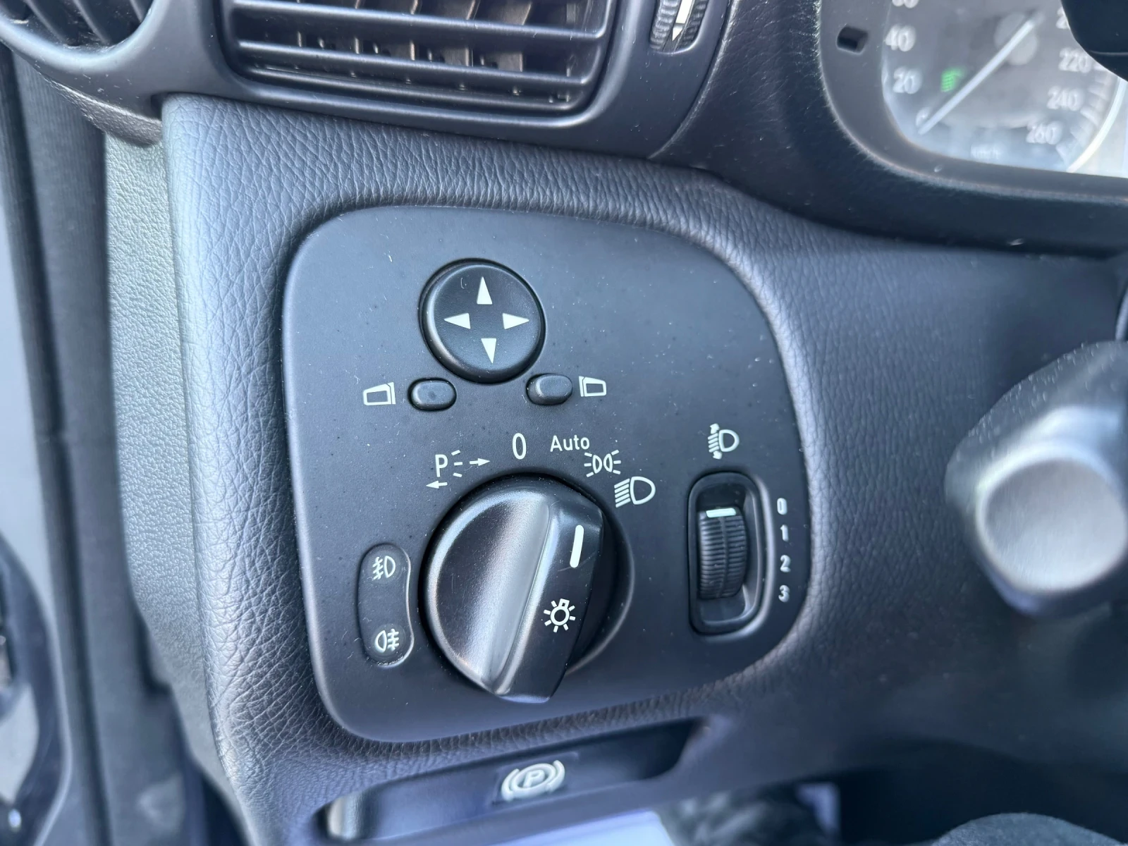 Mercedes-Benz C 220 FACELIFT* 150��* �������* ����������* ���������* � | Mobile.bg � ����������� 15