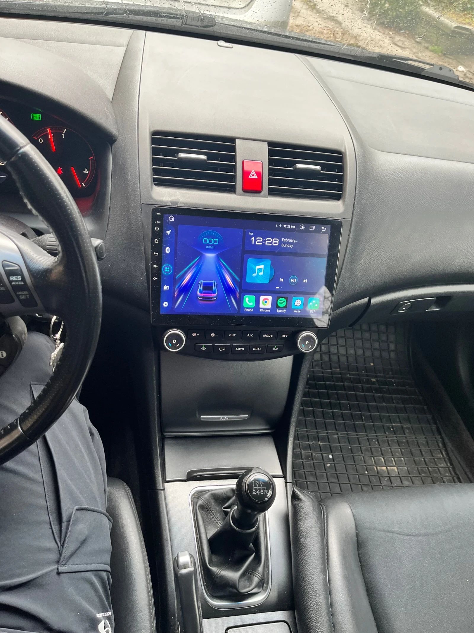 Honda Accord 2.2 Напълно обслужена на 05.03.2026, снимка 8 - Автомобили и джипове - 53819527