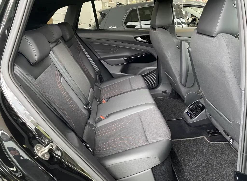 VW ID.4 GTX* 4M* IQ LIGHT* DISTR* KEYLESS* 360 CAM*  | Mobile.bg � ����������� 8