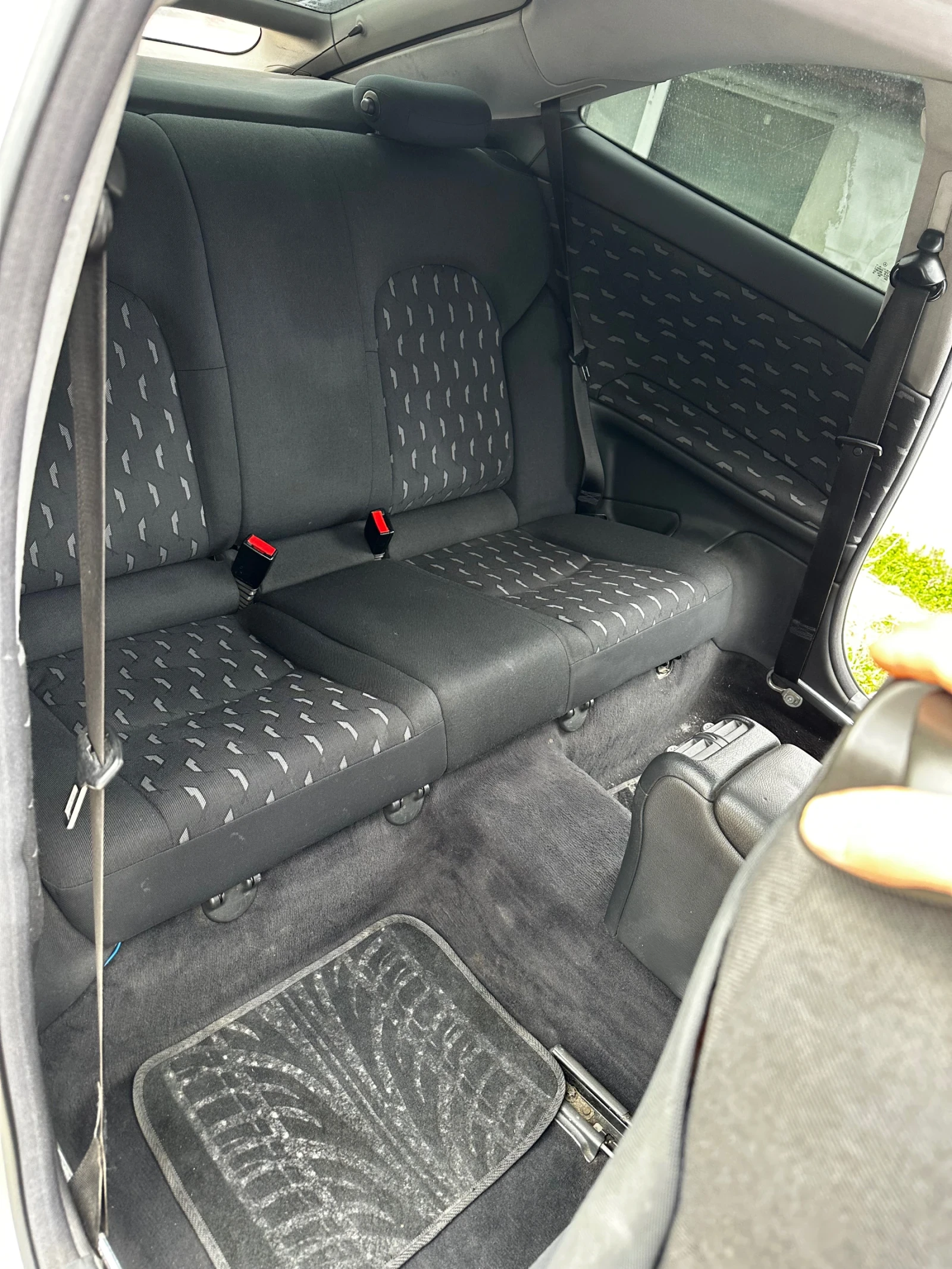 Mercedes-Benz C 200 Преправена , снимка 8 - Автомобили и джипове - 54059538