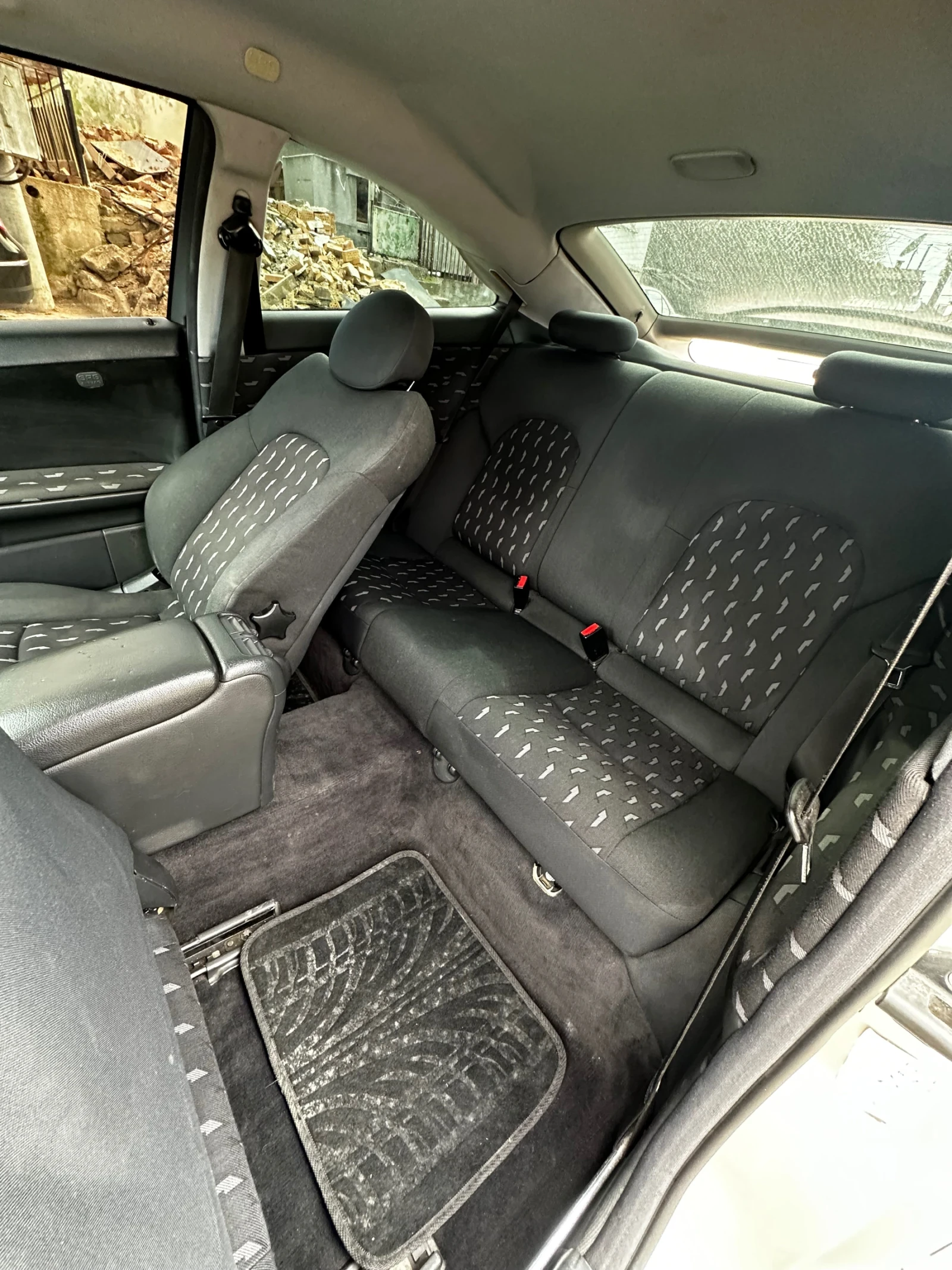 Mercedes-Benz C 200 Преправена , снимка 7 - Автомобили и джипове - 54059538