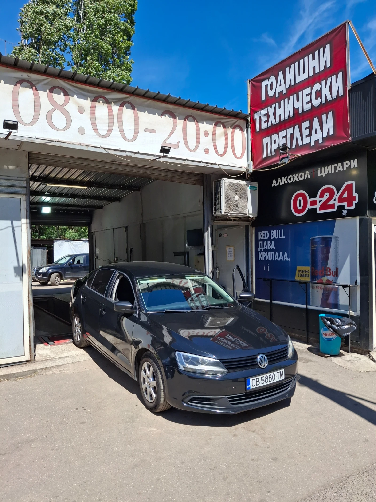 VW Jetta 2.0 ������ | Mobile.bg � ����������� 12