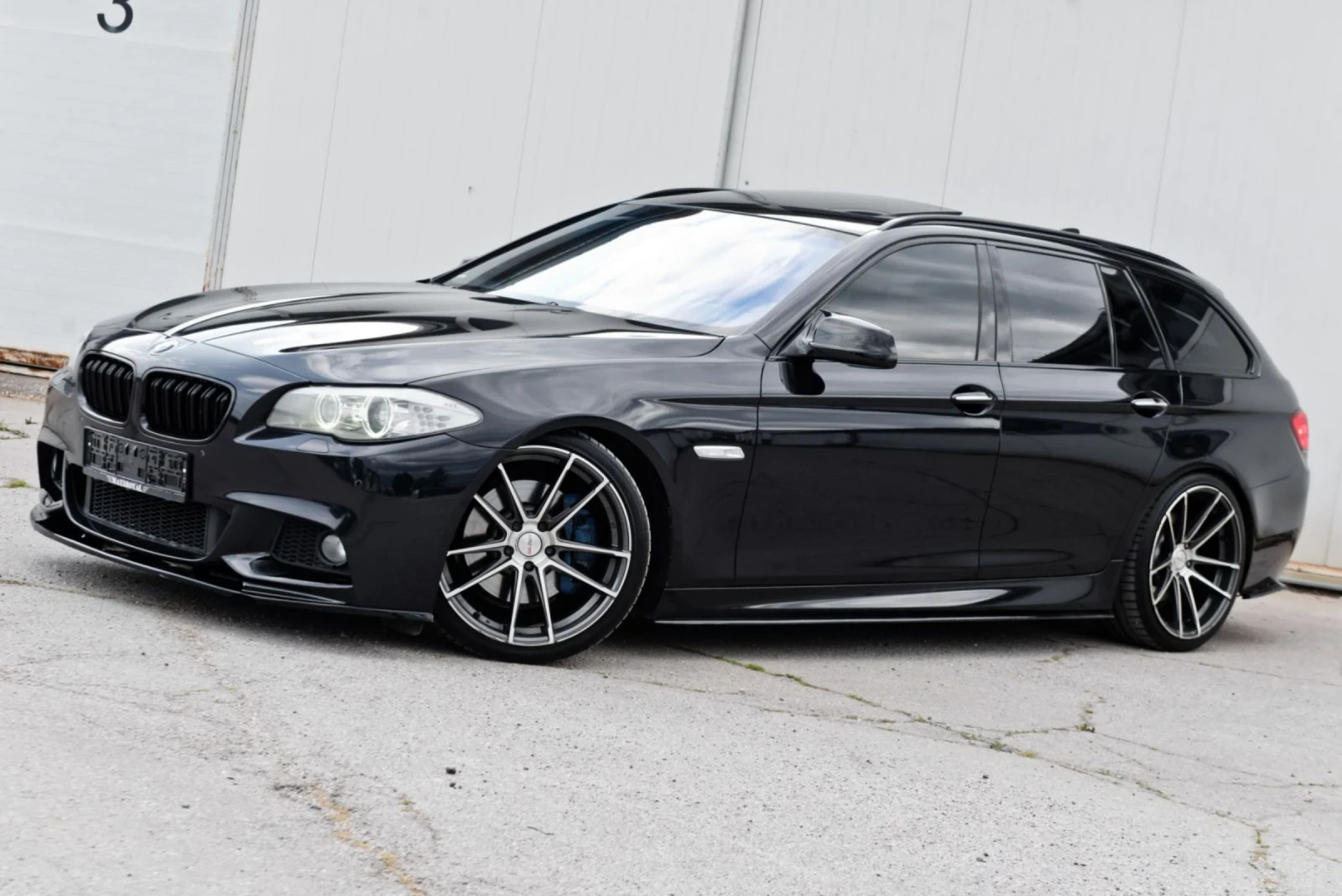 BMW 530 M-performance , снимка 2 - Автомобили и джипове - 54637370