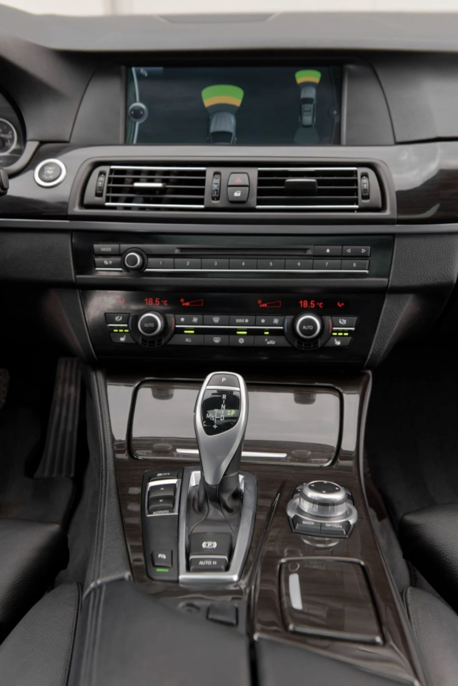 BMW 530 M-performance , снимка 15 - Автомобили и джипове - 54637370