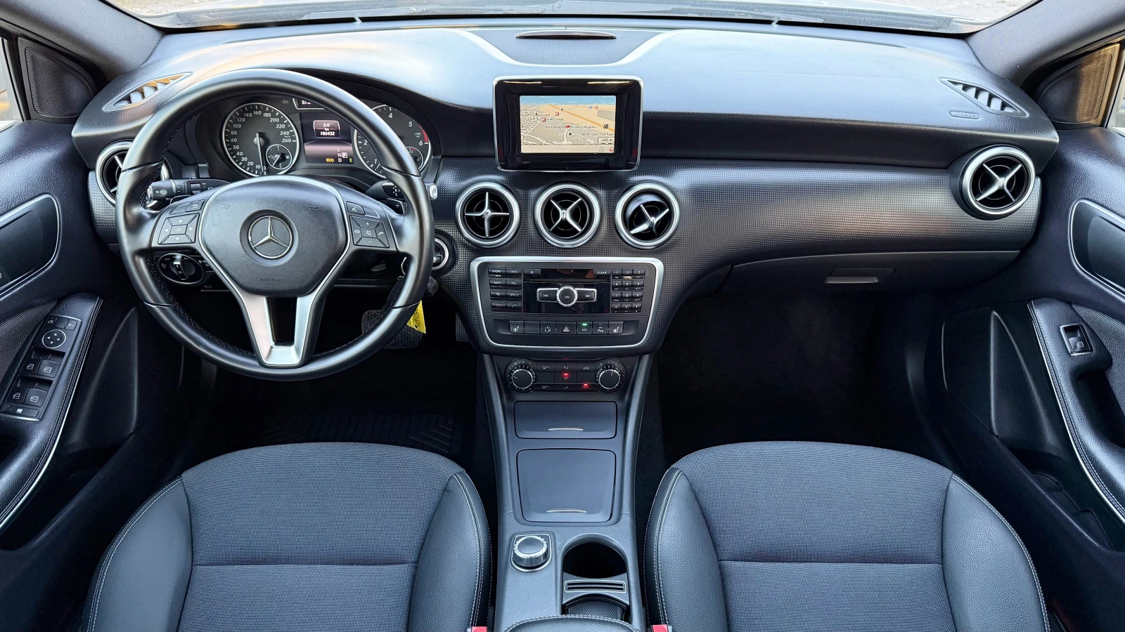 Mercedes-Benz A 200 2.0CDI НАВИ ПАРКТРОНИЦИ ЕВРО-6Б, снимка 9 - Автомобили и джипове - 54646085