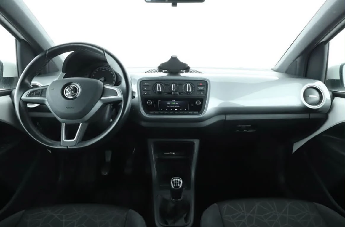 Skoda Citigo, снимка 4 - Автомобили и джипове - 54682272