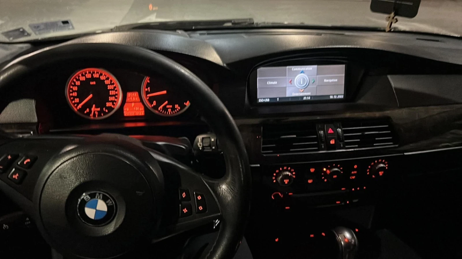 BMW 530 D, снимка 12 - Автомобили и джипове - 54720724