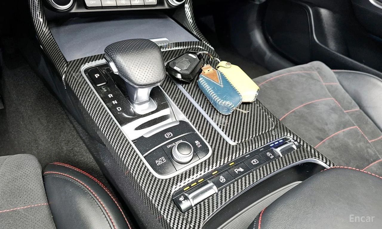 Kia Stinger MAISTER* 3.3* GT* AWD* MASTERS* TURBO PACKAGE* ОБД, снимка 8 - Автомобили и джипове - 54762070
