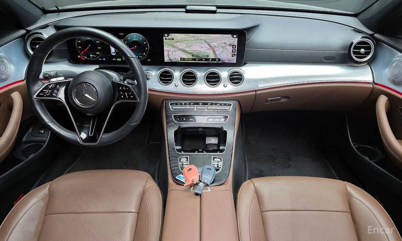 Mercedes-Benz E 350 4MATIC* BURMESTER* ОБДУХВАНЕ* ХЕДЪП* LANE* ASSIST*, снимка 7 - Автомобили и джипове - 54802002