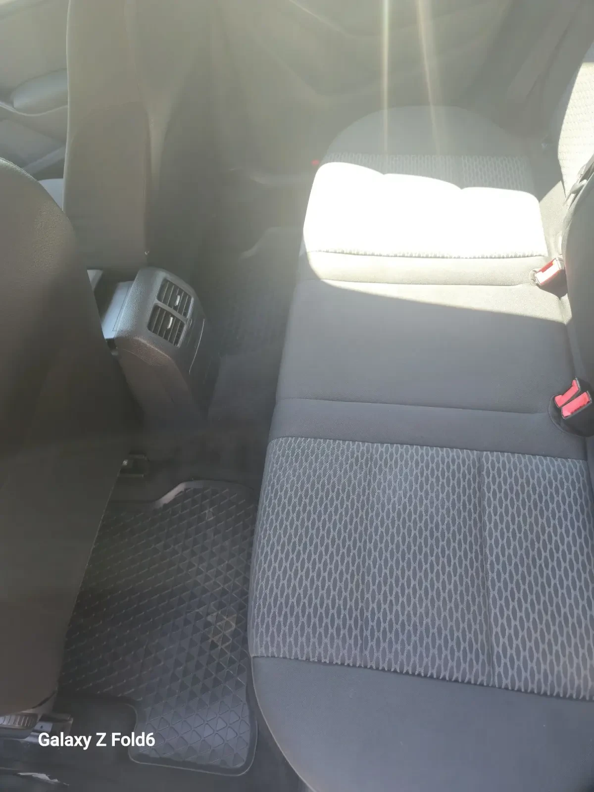 VW Golf 1600куб, снимка 9 - Автомобили и джипове - 54958122