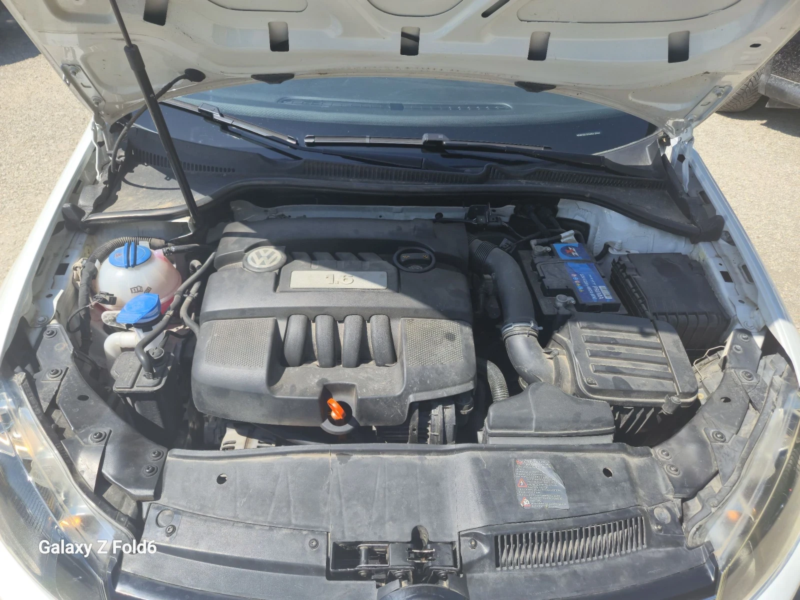 VW Golf 1600куб, снимка 6 - Автомобили и джипове - 54958122