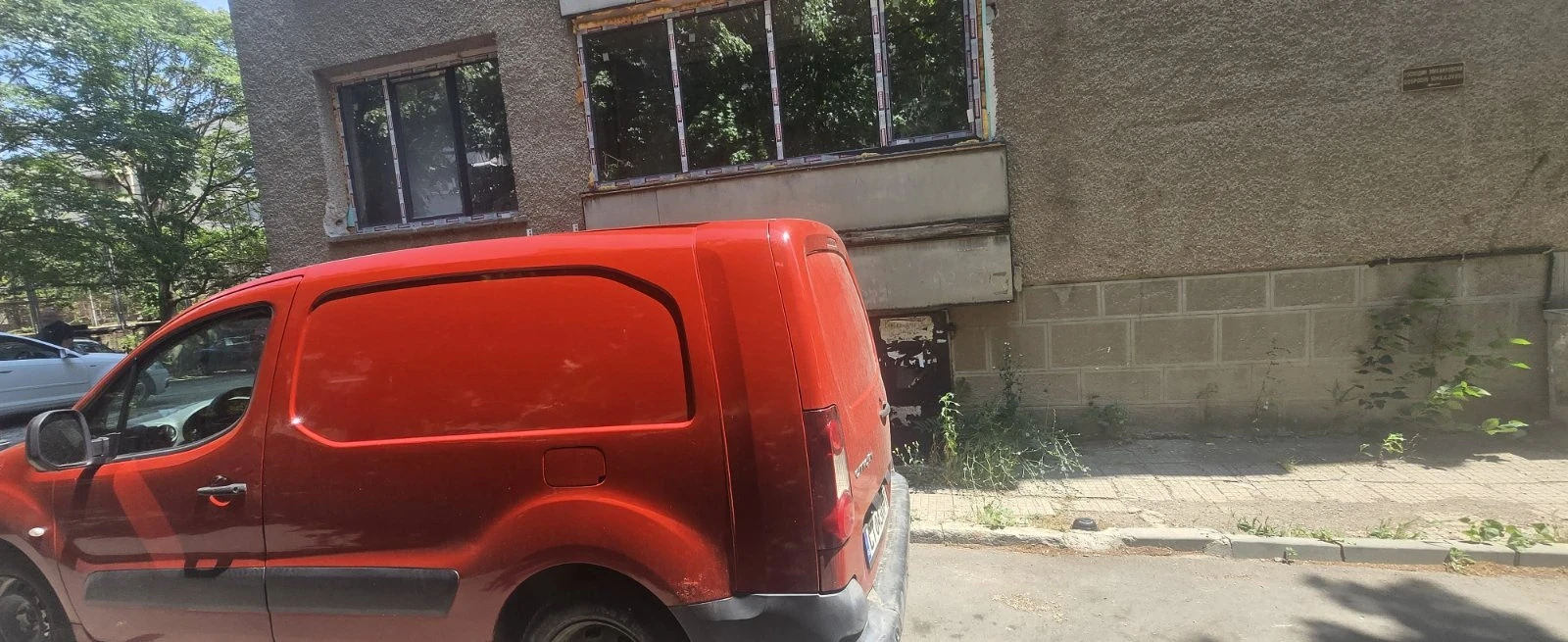 Citroen Berlingo Товарен, снимка 4 - Автомобили и джипове - 55172761