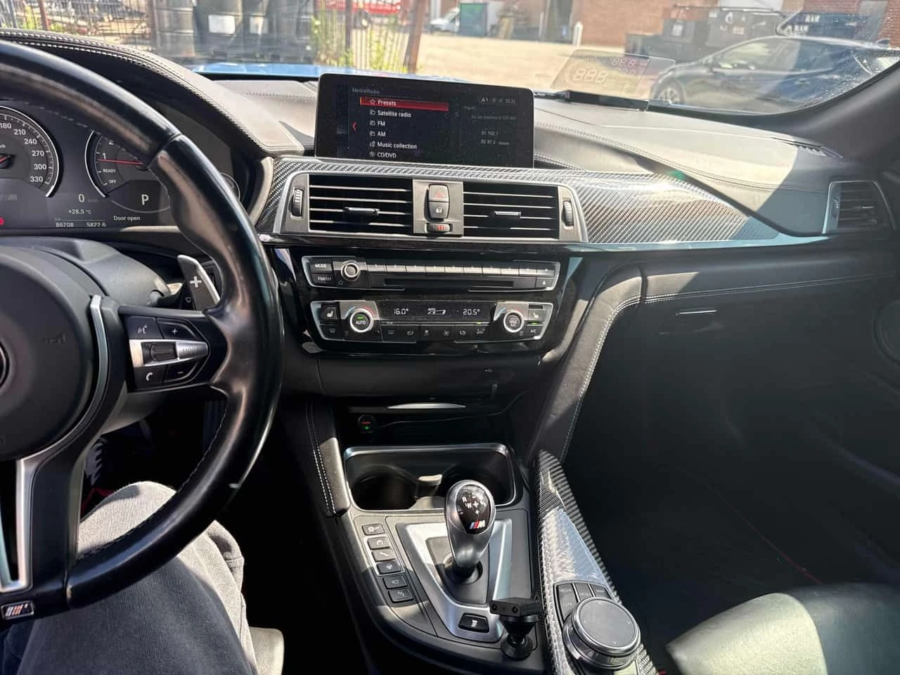 BMW M4 * Cabriolet * АВТОКРЕДИТ БЕЗ ПЪРВОНАЧАЛНА ВНОСКА* , снимка 9 - Автомобили и джипове - 55198640