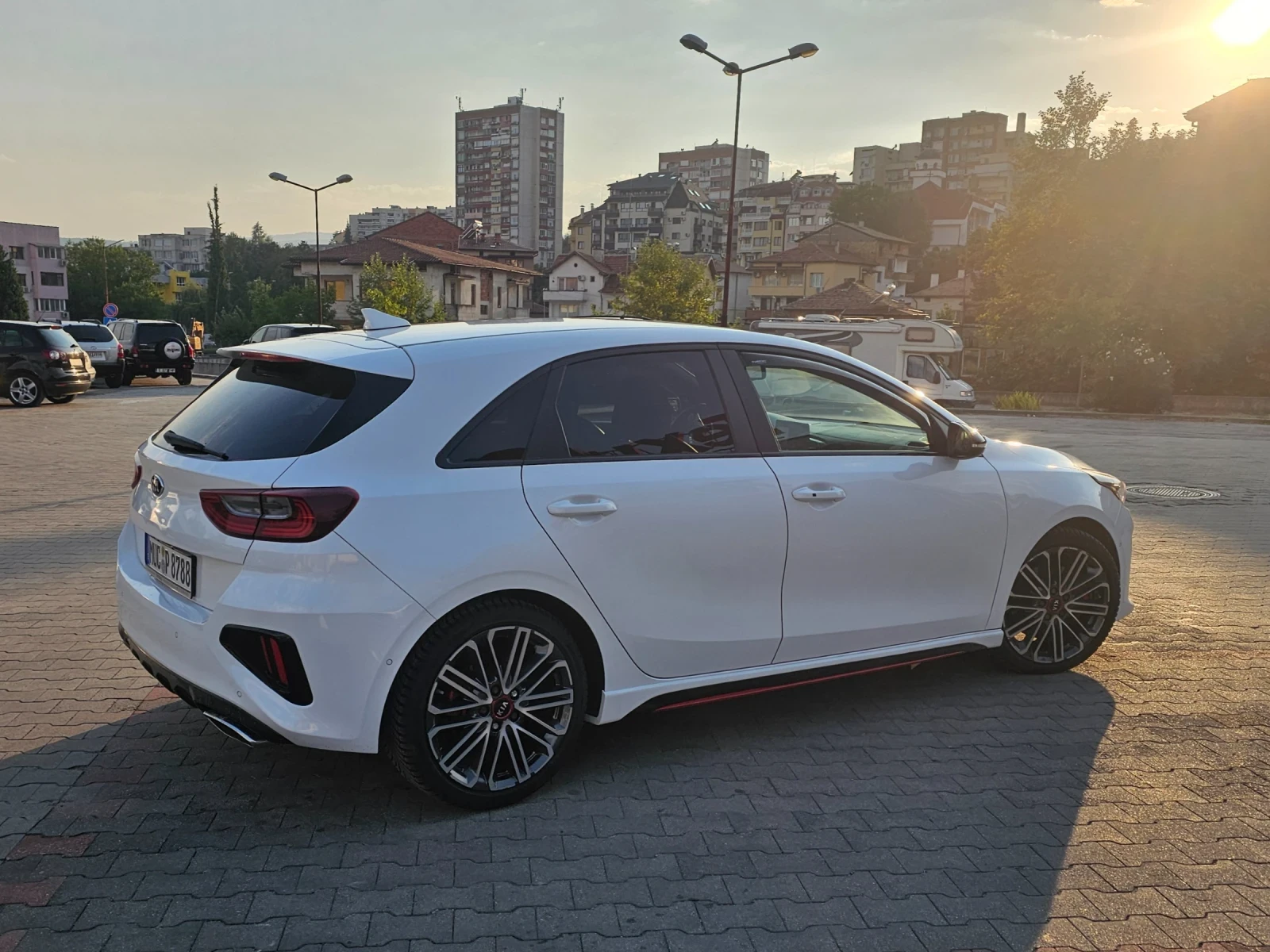 Kia Ceed GT, снимка 4 - Автомобили и джипове - 55646770