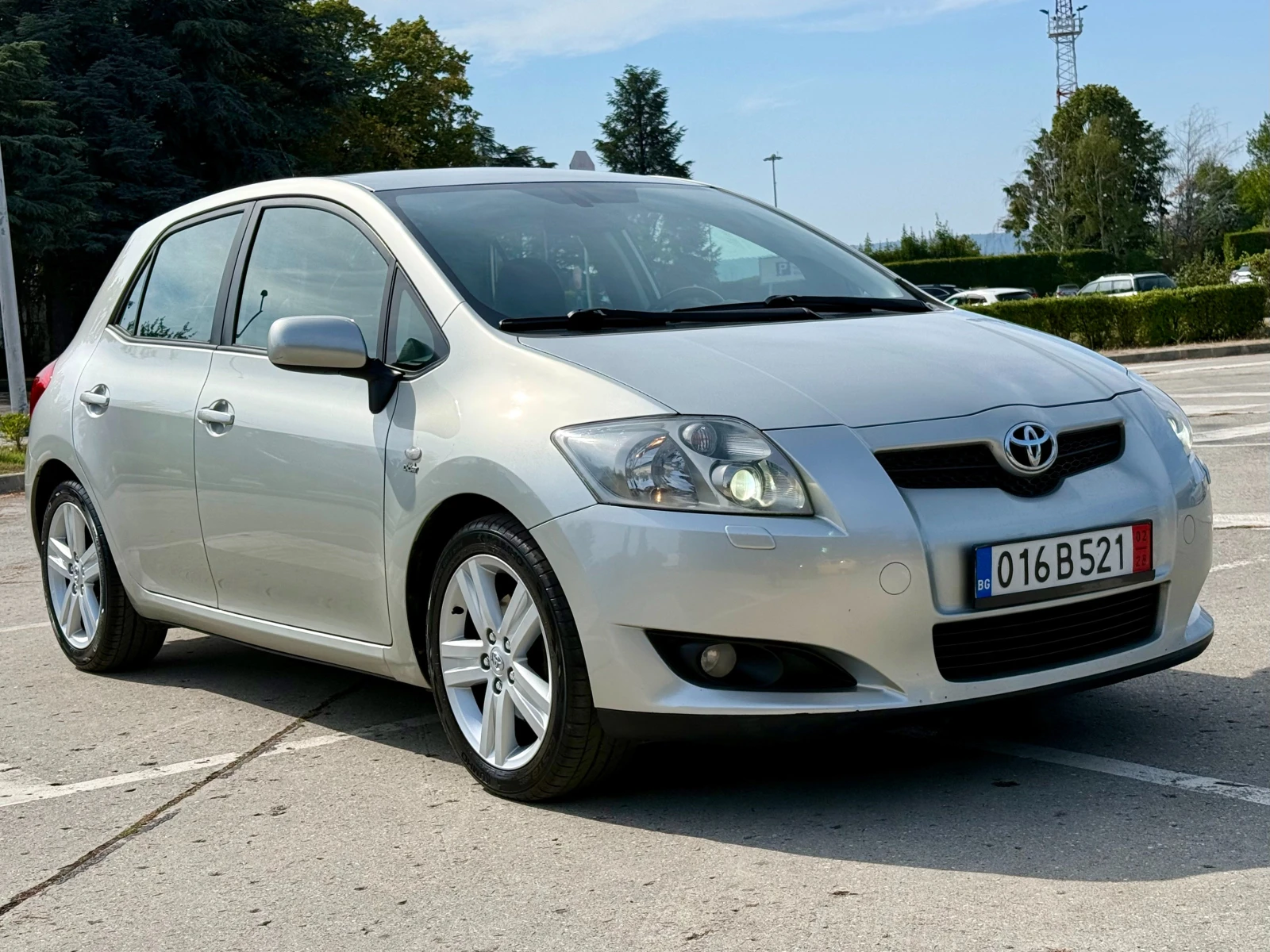 Toyota Auris 2.0TDI* 177HP* KEYLESS* , снимка 5 - Автомобили и джипове - 55948275