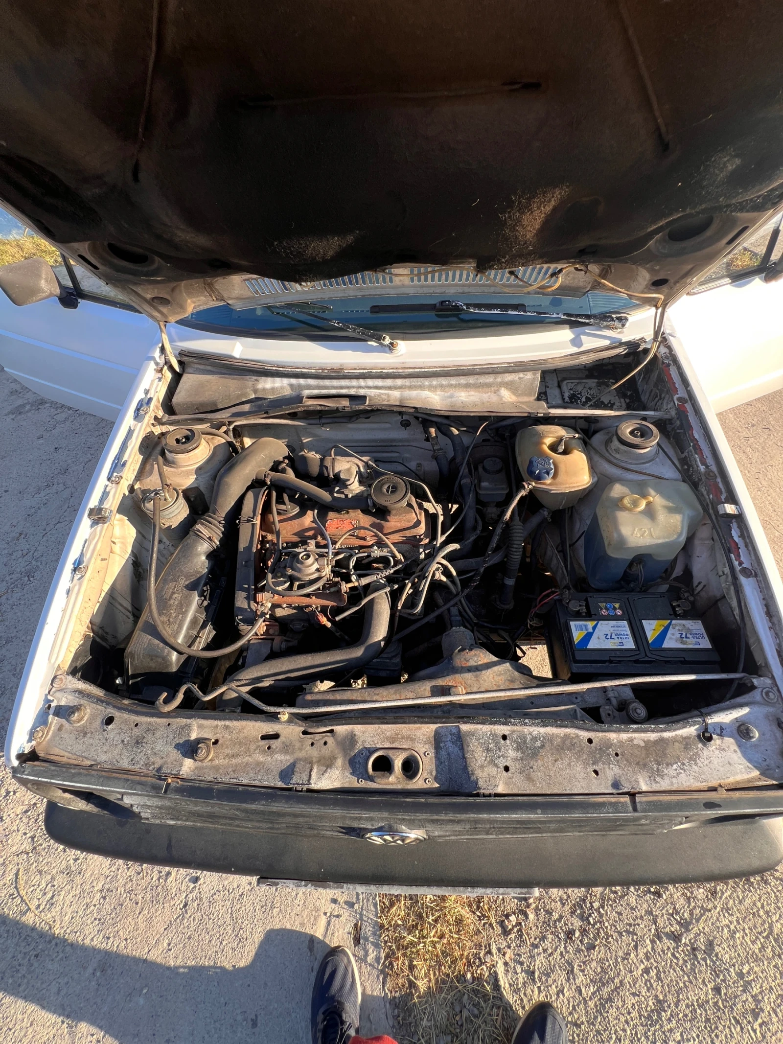 VW Golf 1.6TD , снимка 11 - Автомобили и джипове - 55994219