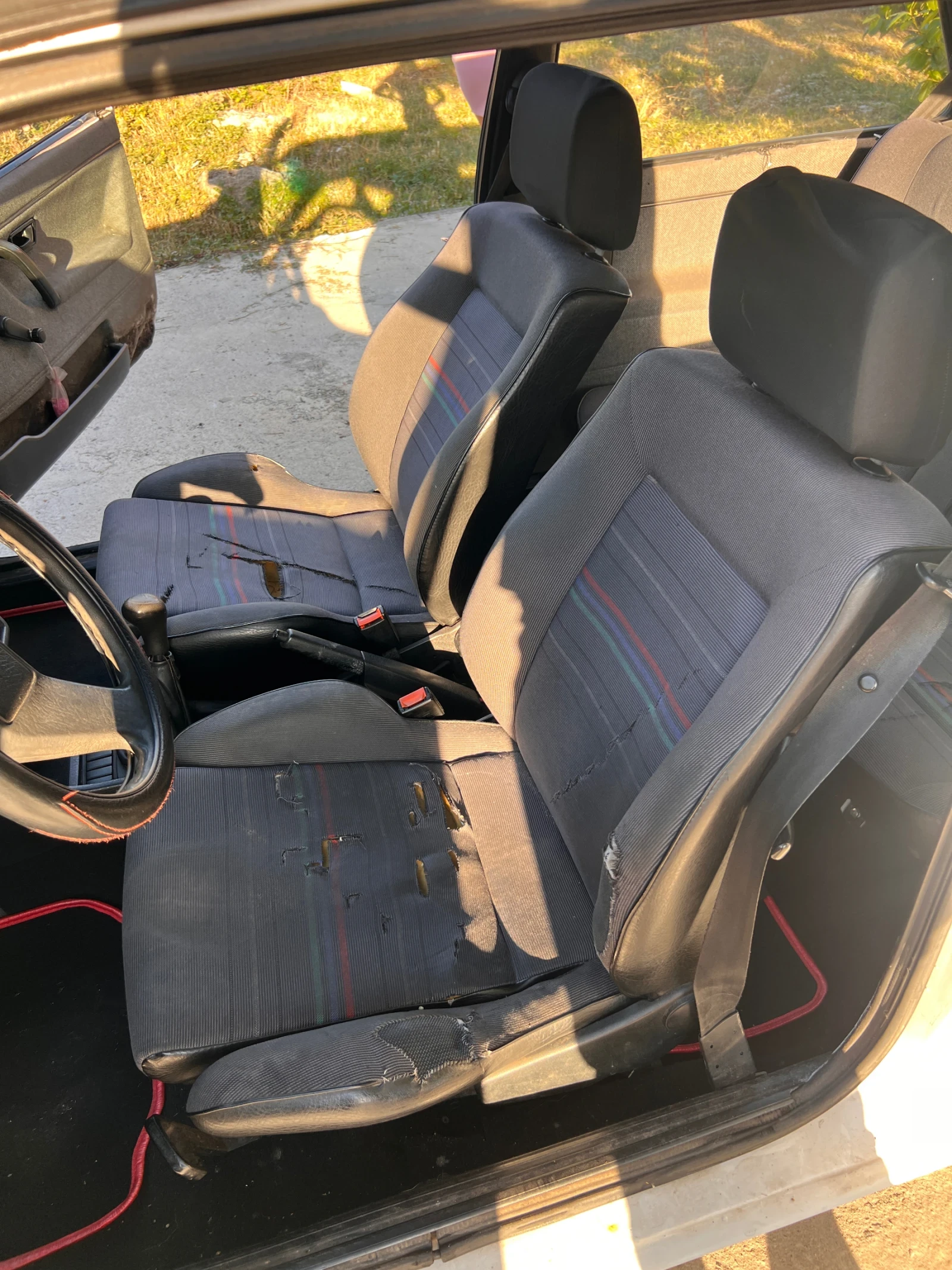 VW Golf 1.6TD , снимка 9 - Автомобили и джипове - 55994219