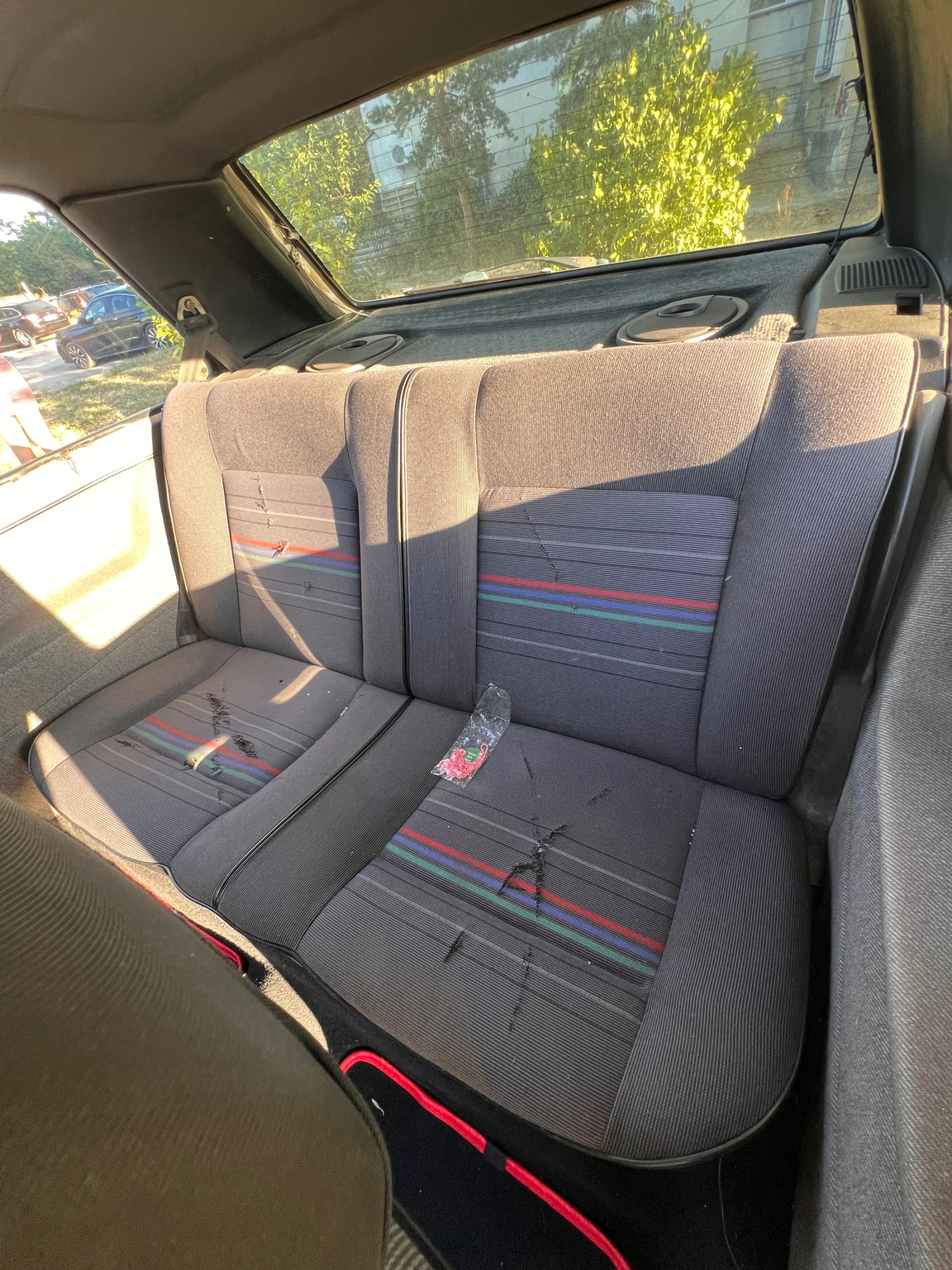 VW Golf 1.6TD , снимка 10 - Автомобили и джипове - 55994219