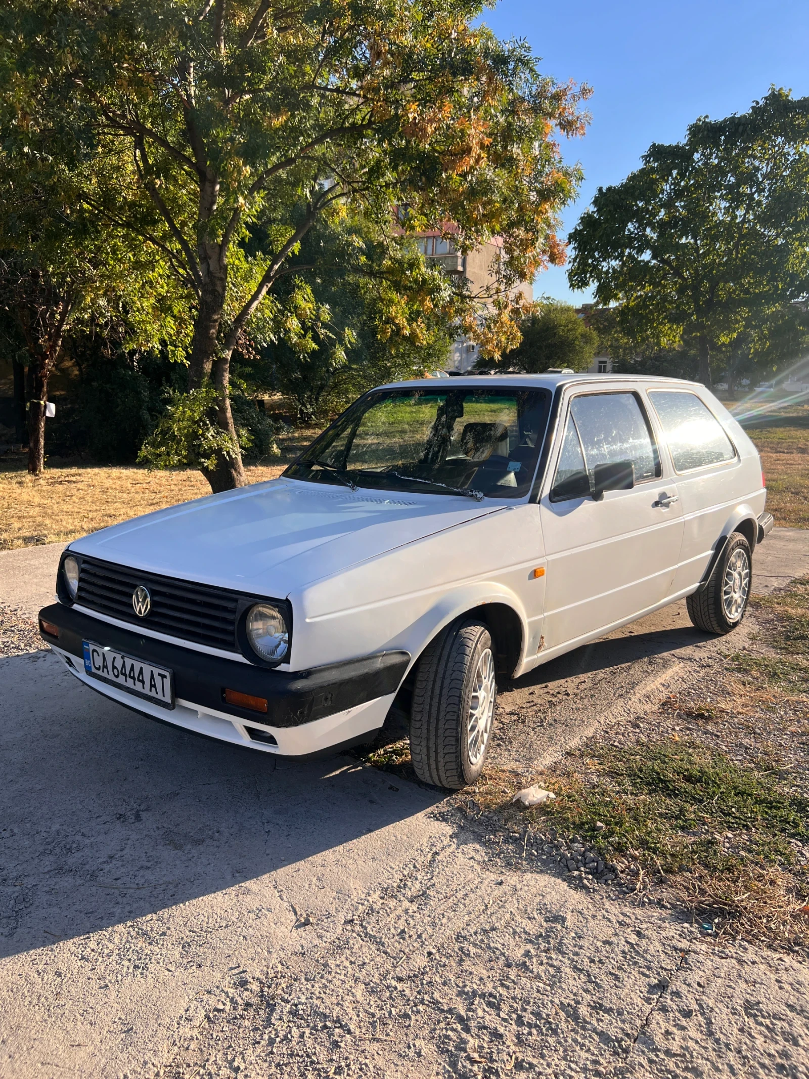 VW Golf 1.6TD , снимка 6 - Автомобили и джипове - 55994219