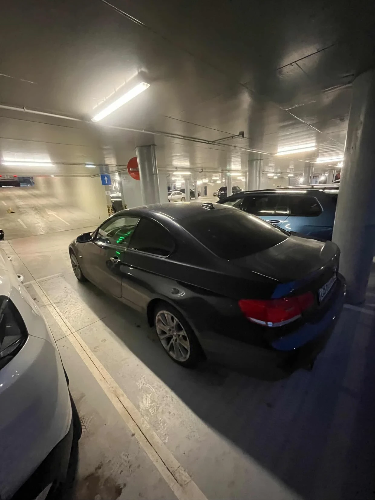 BMW 330, снимка 8 - Автомобили и джипове - 56208626