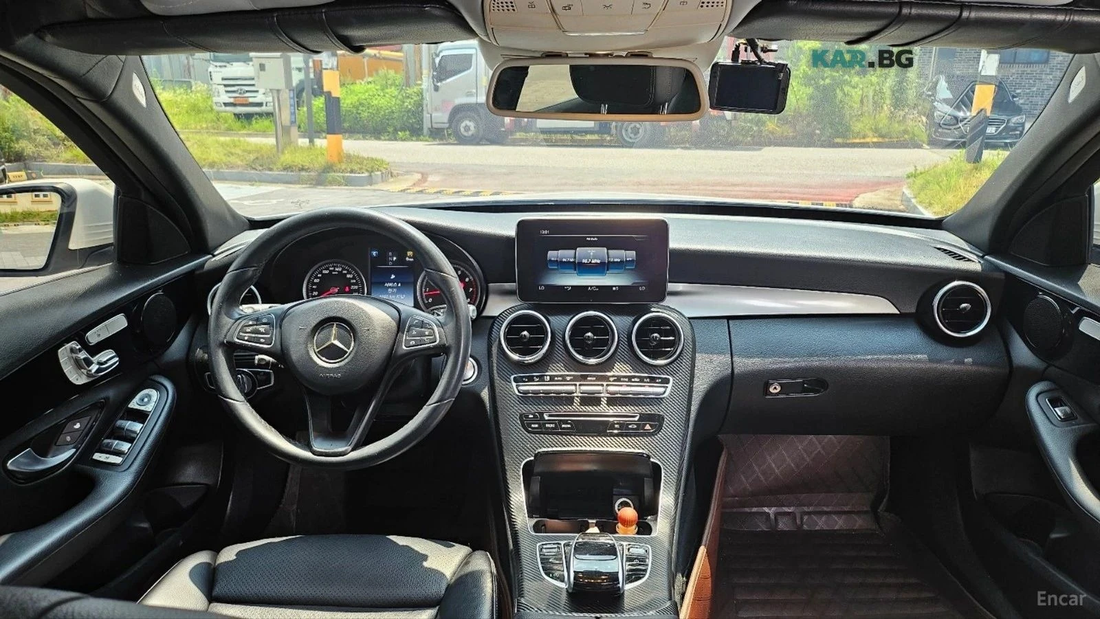 Mercedes-Benz C 200, снимка 12 - Автомобили и джипове - 56690032