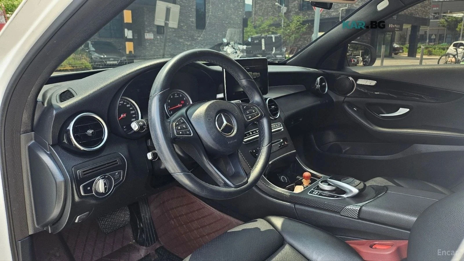 Mercedes-Benz C 200, снимка 10 - Автомобили и джипове - 56690032