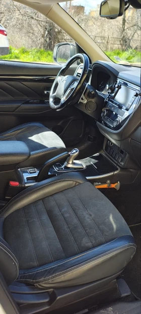 Mitsubishi Outlander PHEV 2.0, снимка 12