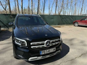     Mercedes-Benz GLB 180