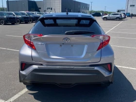 Toyota C-HR XLE *    * (CARFAX) | Mobile.bg    5