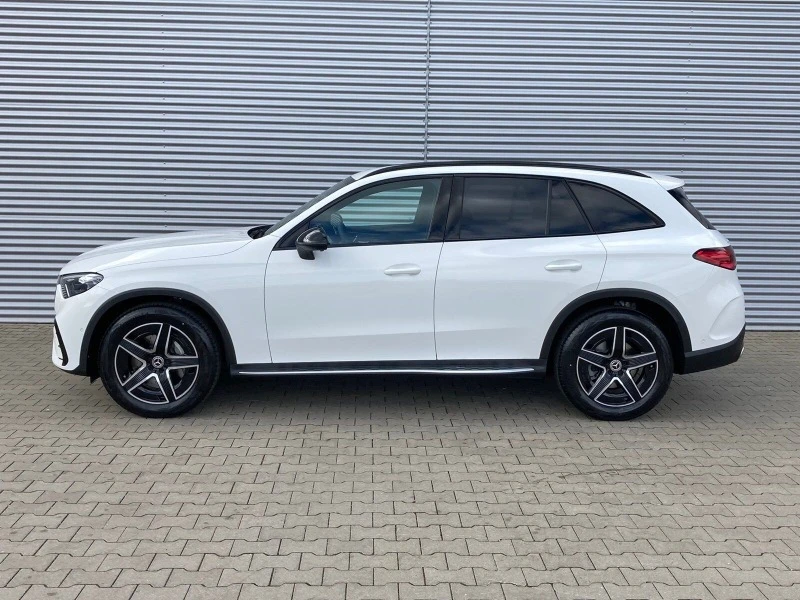 Mercedes-Benz GLC 220 *4M*AMG-LINE*DISTRONIC*360*, снимка 3 - Автомобили и джипове - 45095214