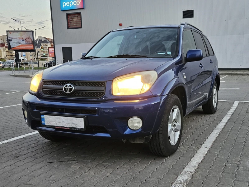 Toyota Rav4 XA20 VVTi Facelift, снимка 1 - Автомобили и джипове - 47411758